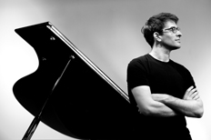 Artist photo of Frese, Andreas - Piano