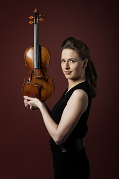 Artist photo of Esther Hoppe - violin