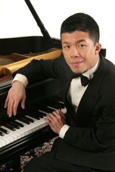 Artist photo of Wei-Yi Yang - Piano