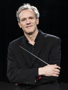 Artist photo of Nicolas Krüger - Conductor