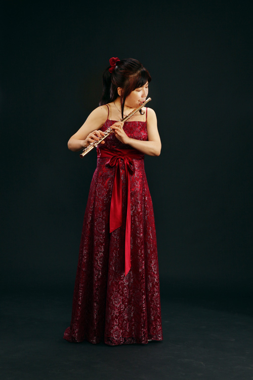 Artist photo of Atsuko Koga - Flute