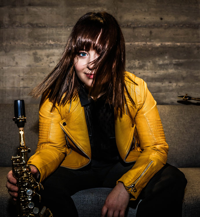 Artist photo of Velten, Ruth - Saxophone