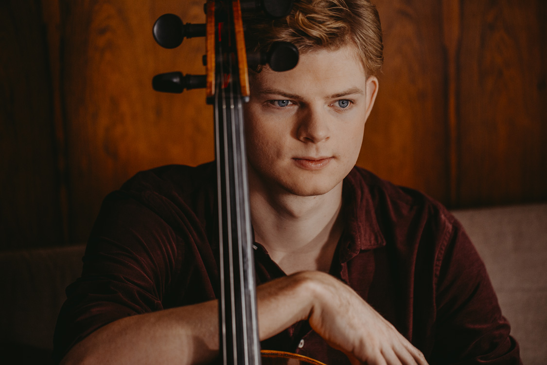 Artist photo of Till Schuler - Violoncello