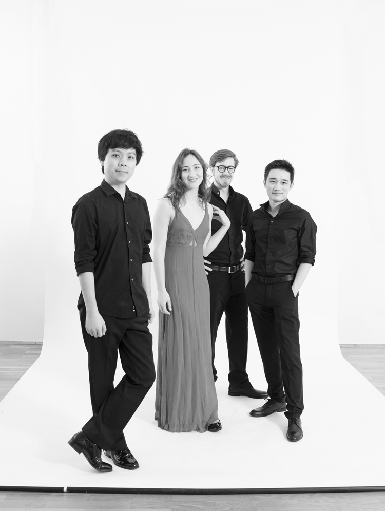 Simply Quartet, Violin, Viola, Cello