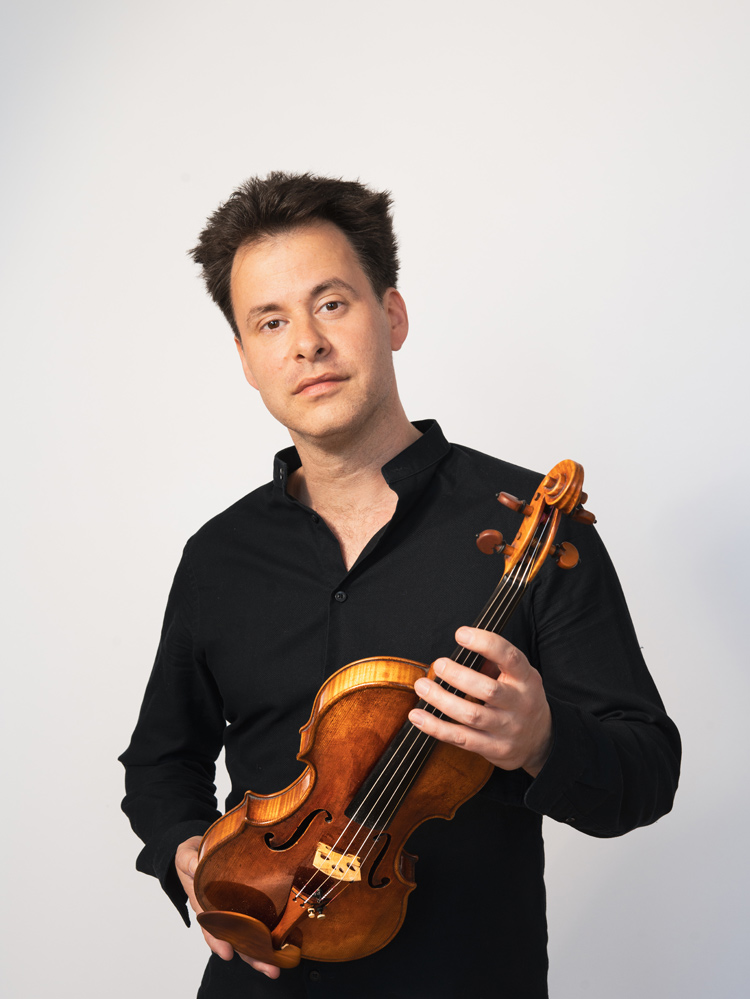 Adam Markowski, Violin