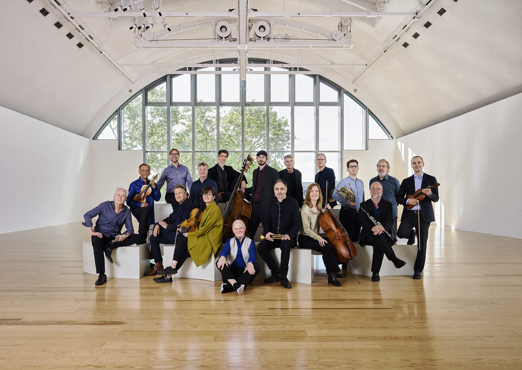 Ensemble Modern,
