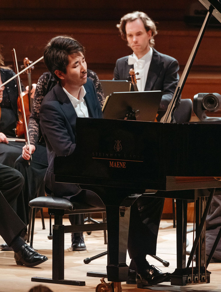 Auszeichnung für Wataru Hisasue Wataru Hisasue erhält 2. Preis bei Queen Elisabeth Competition